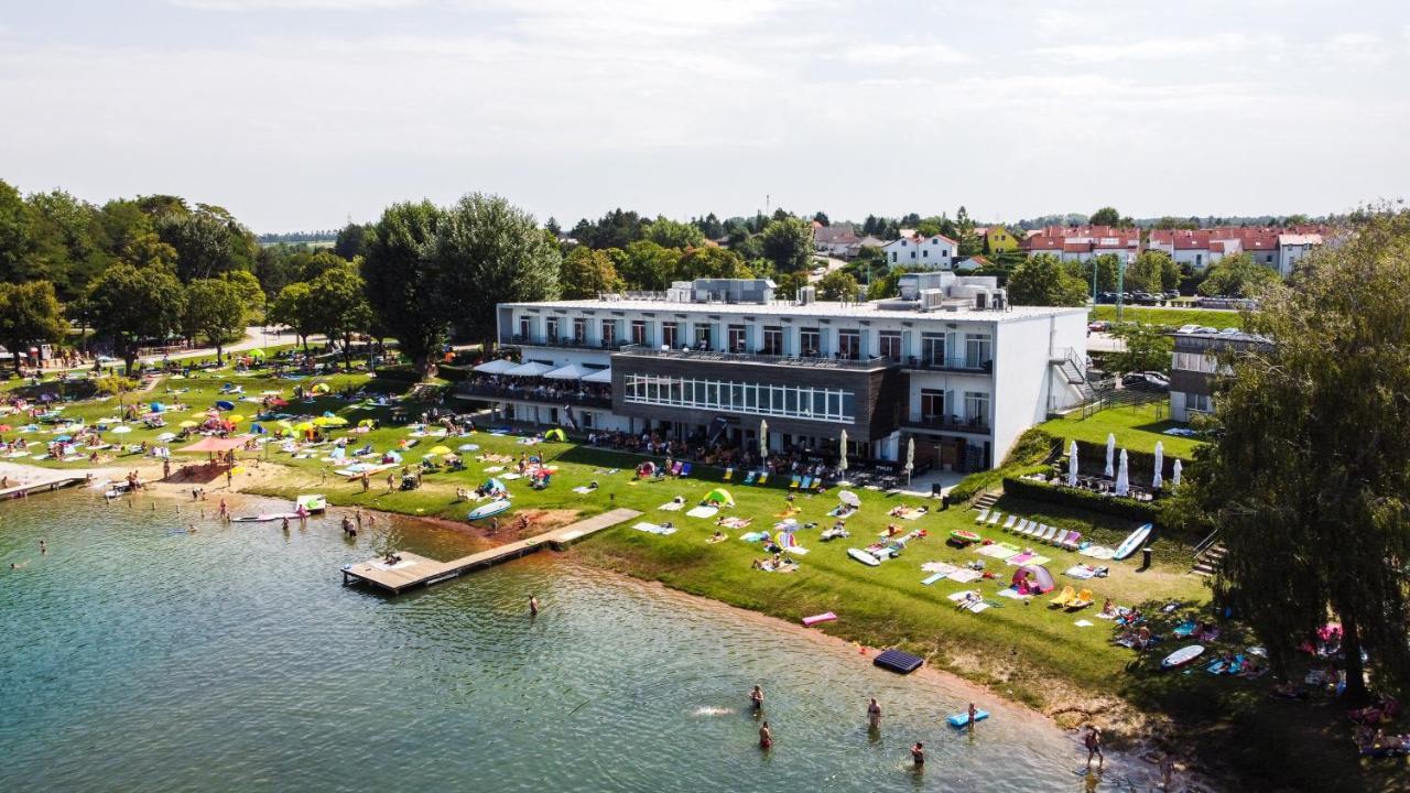 Neufeldersee Hotel & Restaurant Neufeld an der Leitha Eksteriør bilde